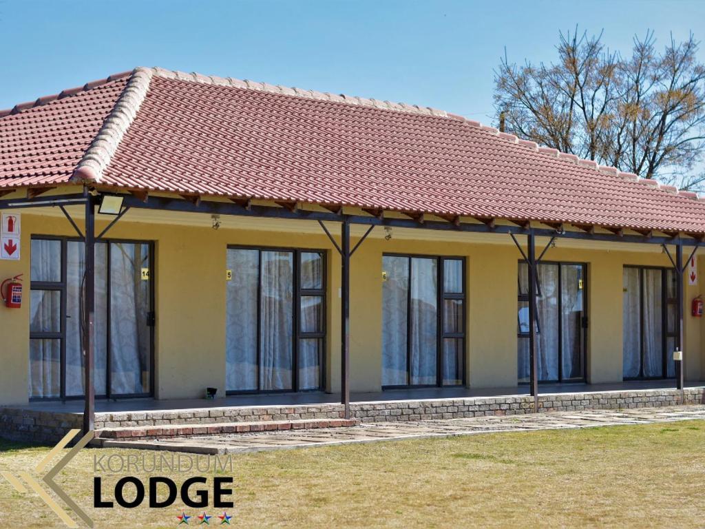 Korundum Lodge 弗里尼欣 外观 照片